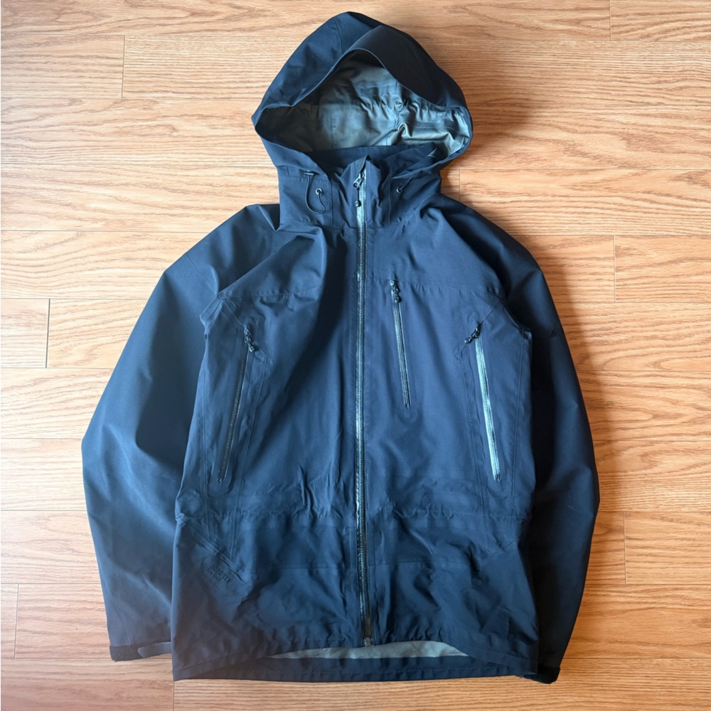 Vintage MEC GORE-TEX Pro Shell Waterproof Zip Jacket Black Made in Canada
